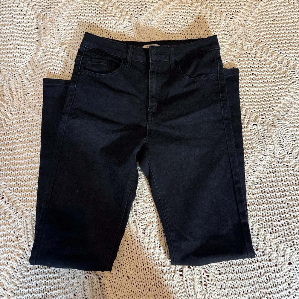 Forever 21 Black Skinny Jeans Versatile Style